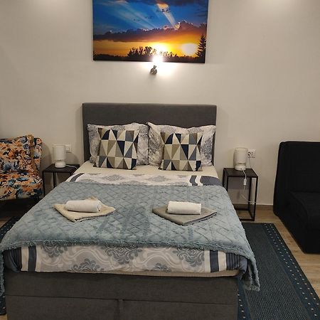 Apartments & Rooms 4 Rijeke カルロヴァッツ エクステリア 写真