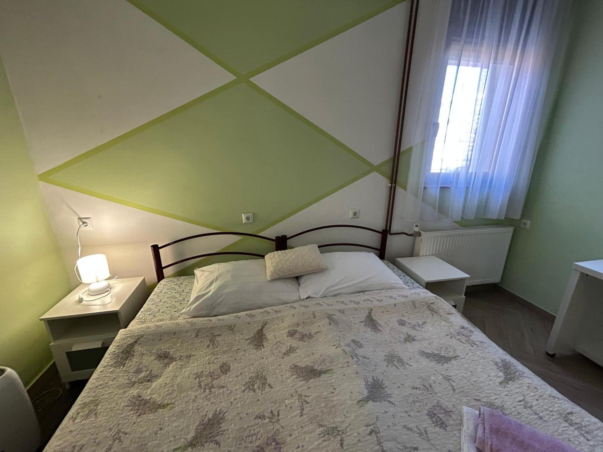 Apartments & Rooms 4 Rijeke カルロヴァッツ エクステリア 写真