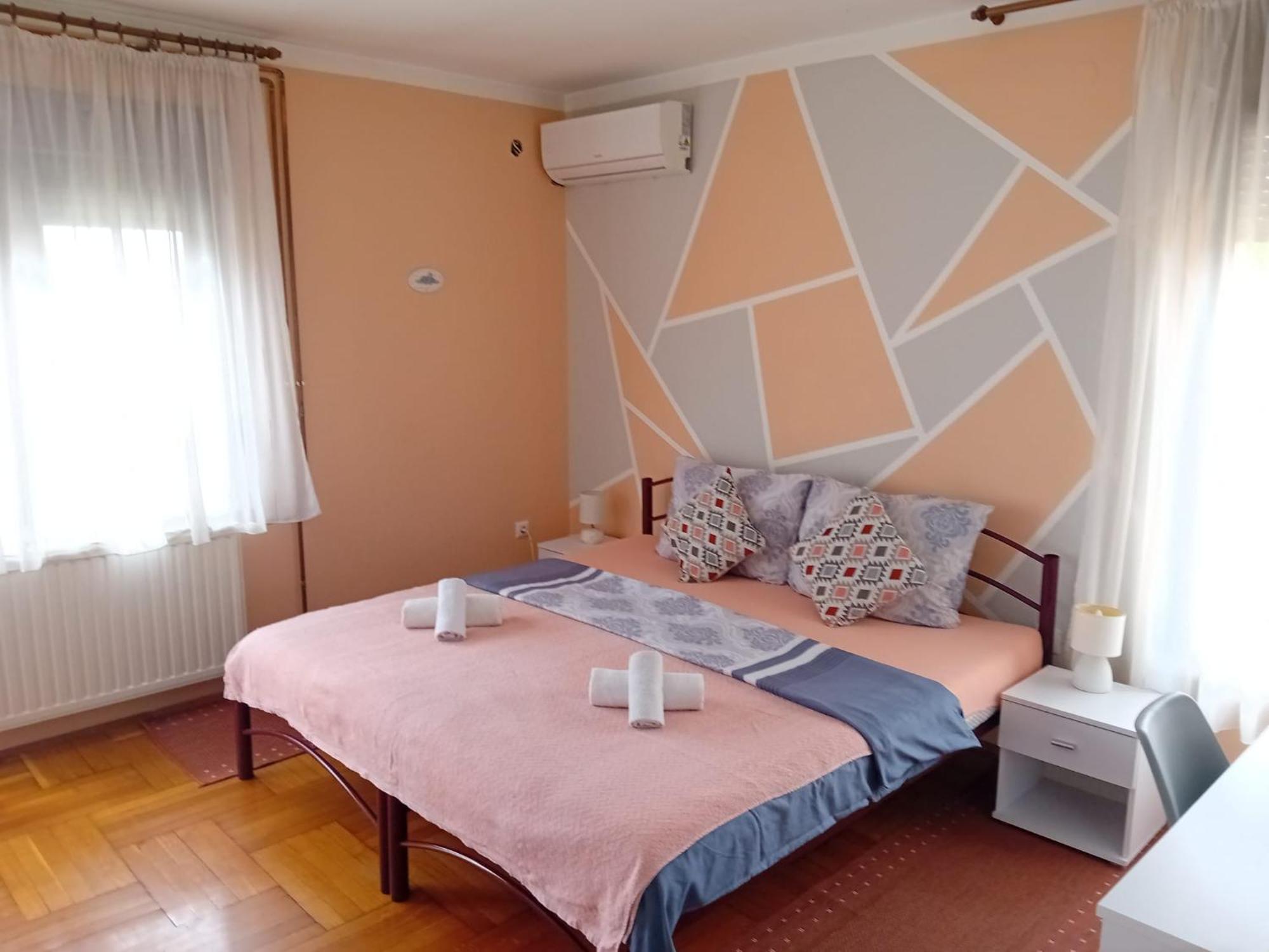 Apartments & Rooms 4 Rijeke カルロヴァッツ エクステリア 写真
