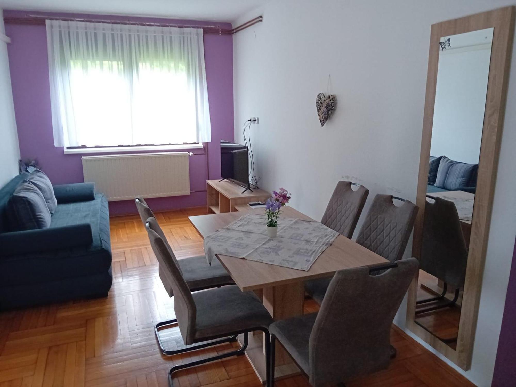 Apartments & Rooms 4 Rijeke カルロヴァッツ エクステリア 写真