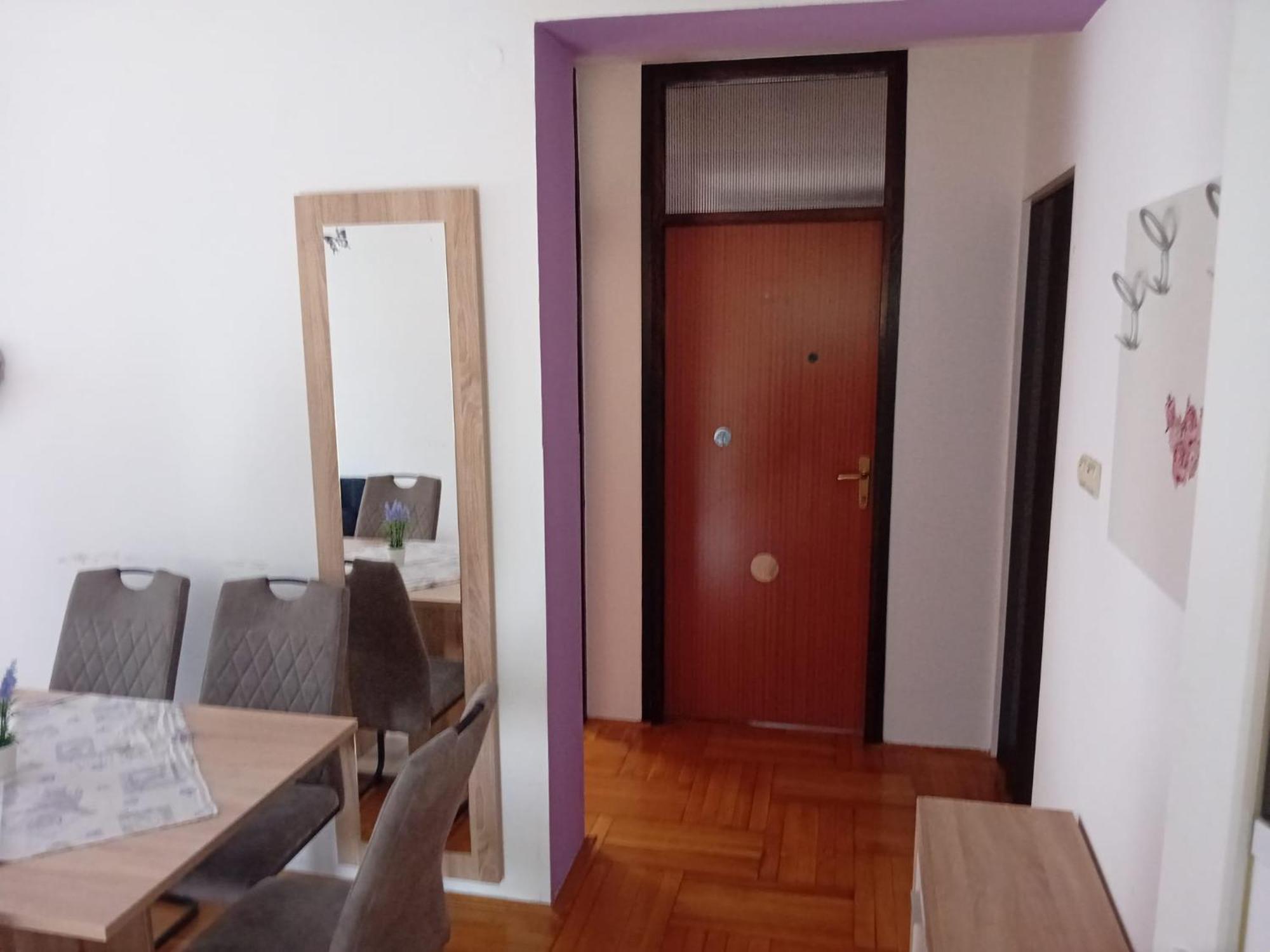 Apartments & Rooms 4 Rijeke カルロヴァッツ エクステリア 写真